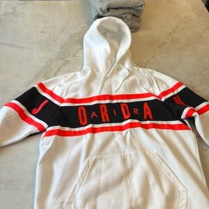 Jordan hoodie Size 2XL worn White